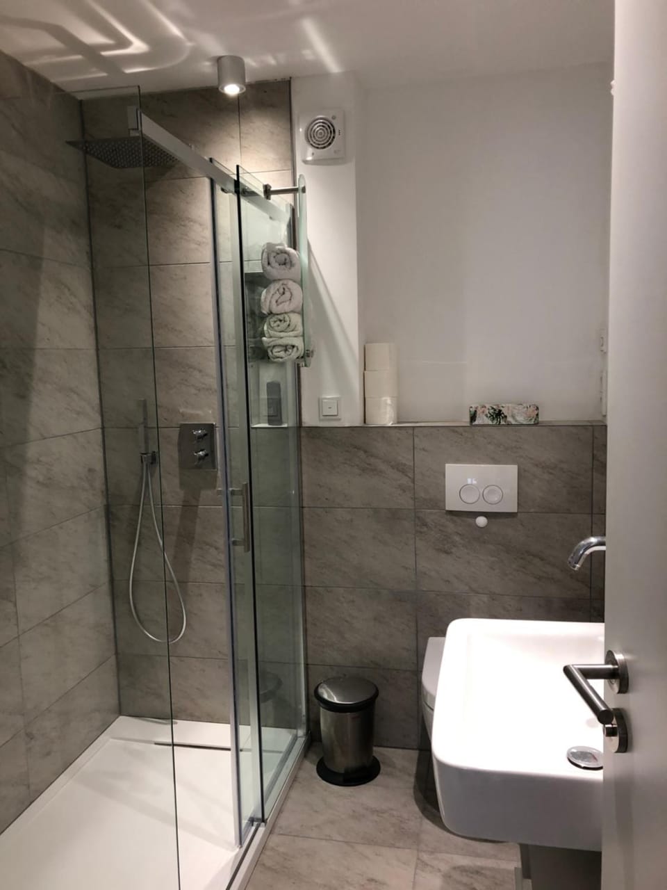 Shower, Bathroom