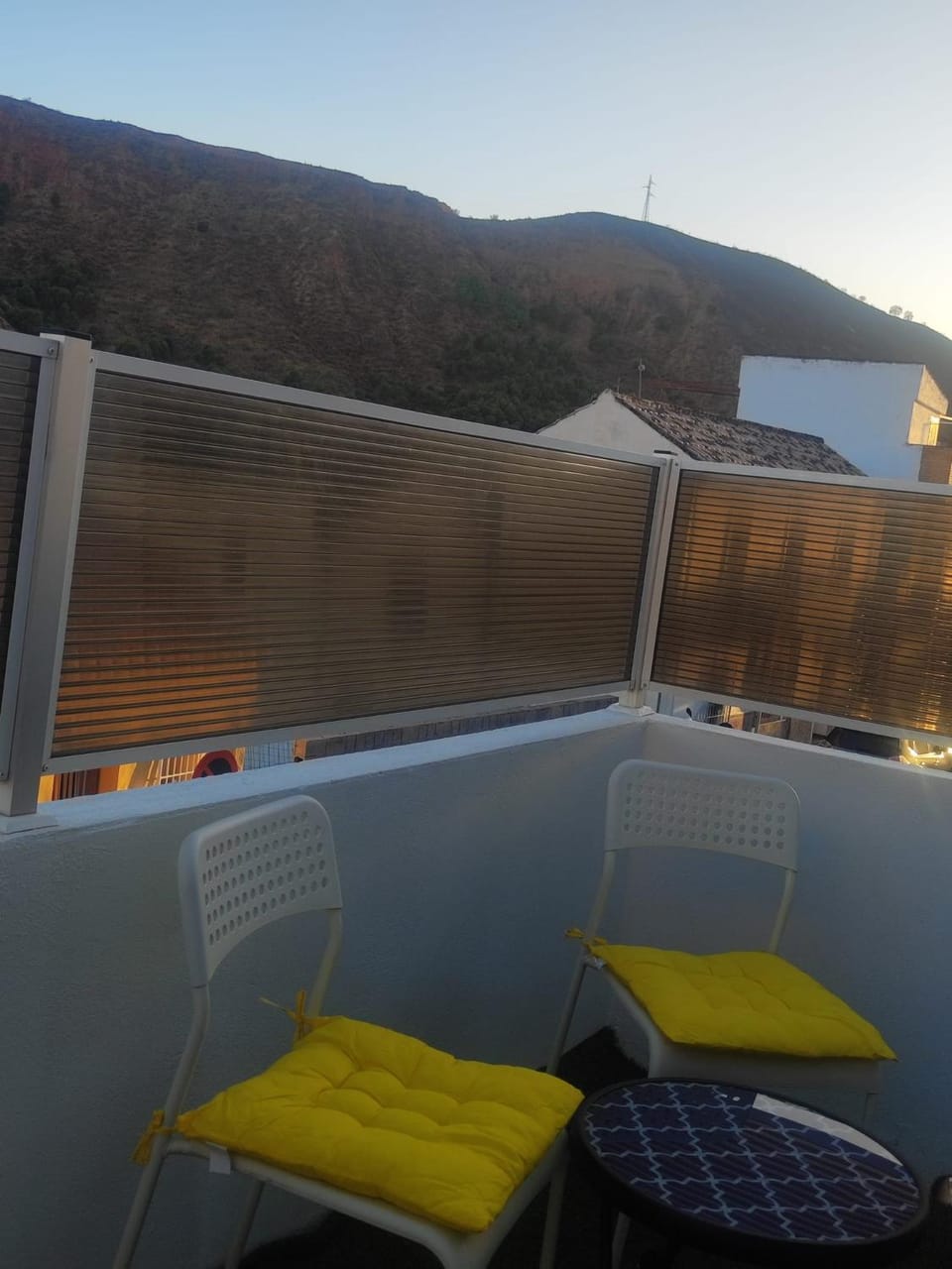 Balcony/Terrace, Mountain view