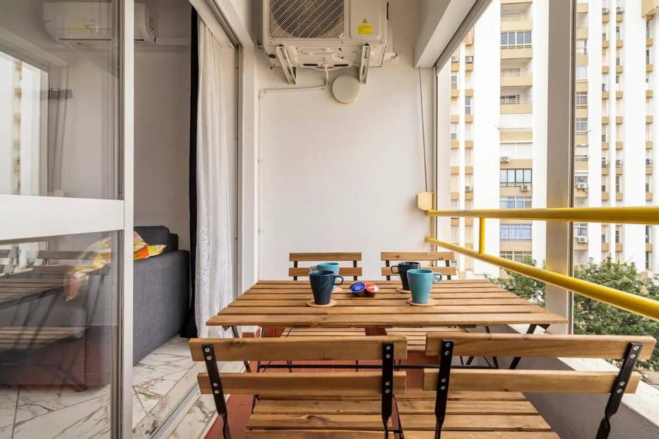 Balcony/Terrace, heating, air conditioner
