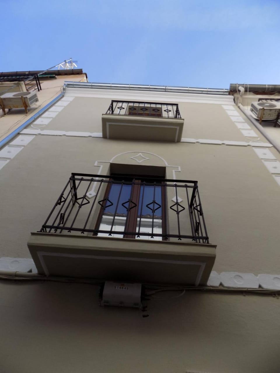 Property building, Balcony/Terrace
