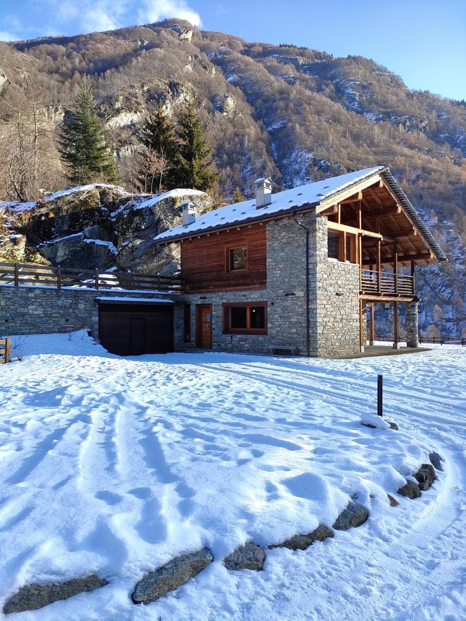 Property building, Mountain view