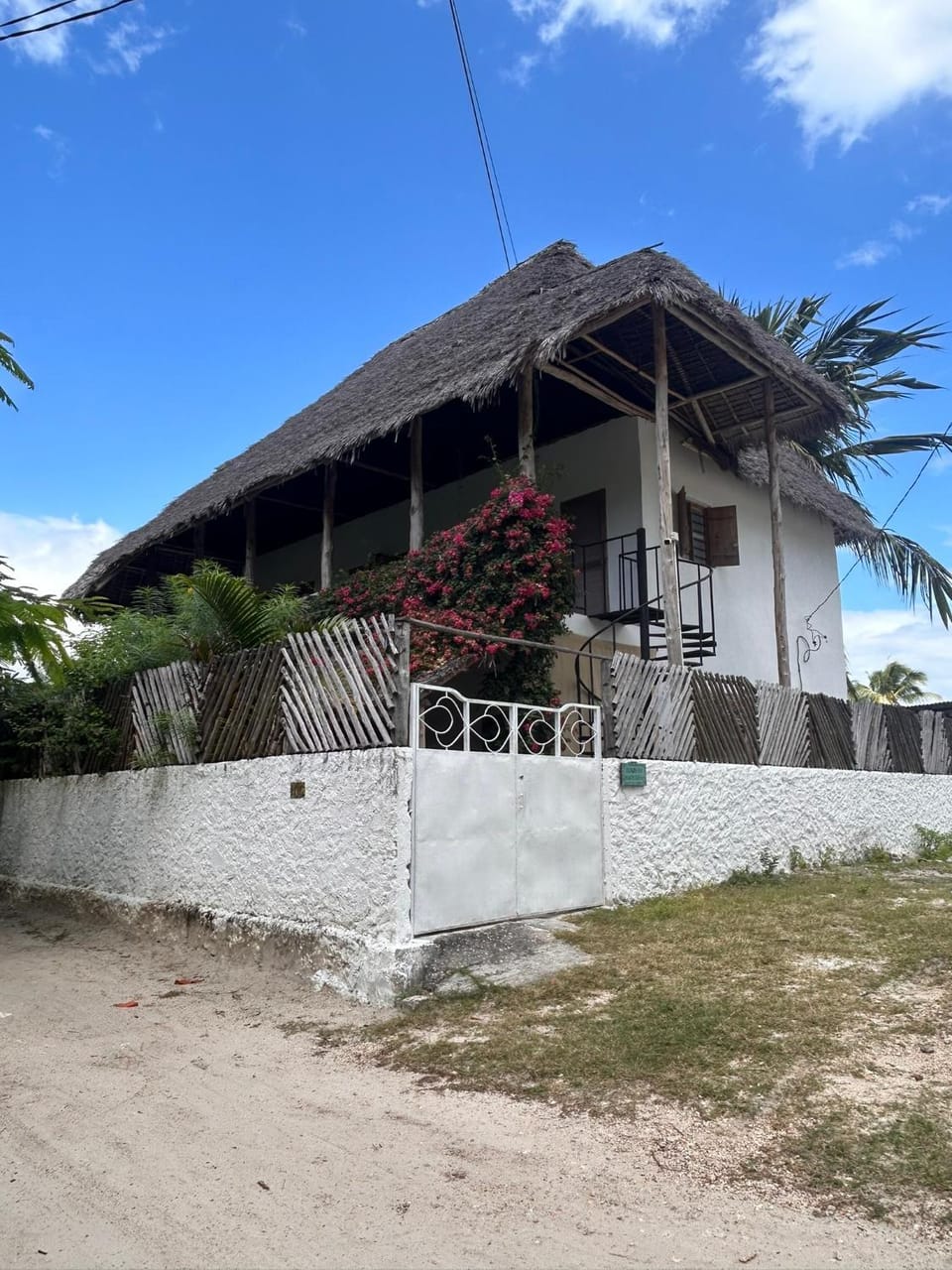 BONDENI BEACH HOUSE Apartment in Tanzania