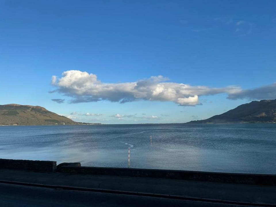 Mountain view, Sea view