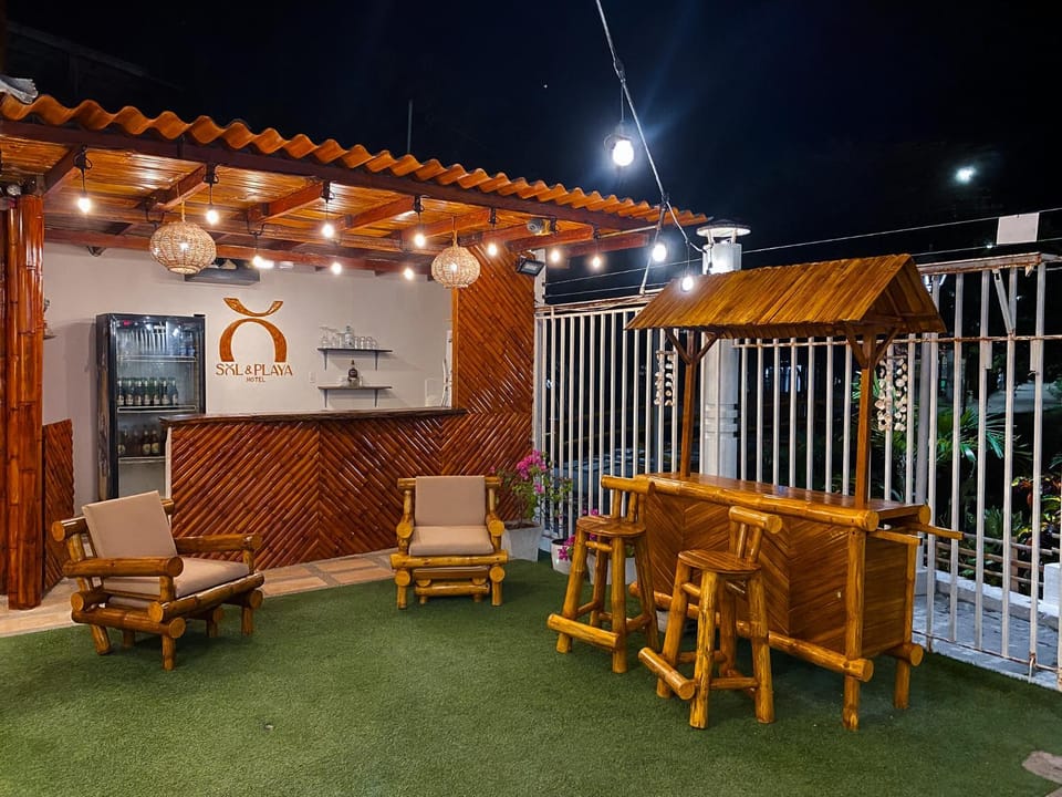 Patio, Night