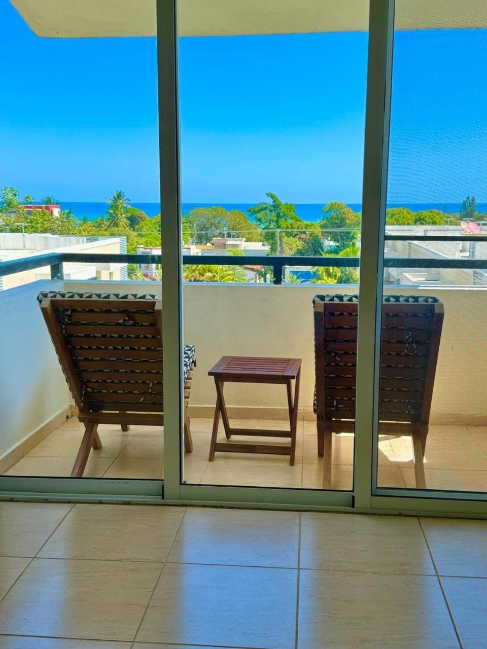 El más completo, a menos de 5 minutos de la playa, free wifi fuera del alojamiento Apartment in Puerto Plata