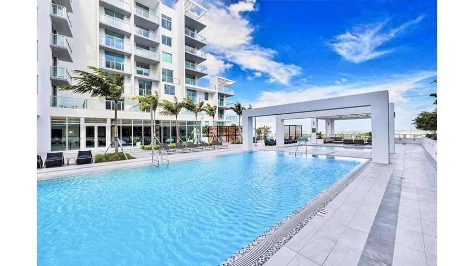 LUXURY 1 BDRM/1B APT IN MIAMI DESIGN DISTRICT AREA Apartment in Miami