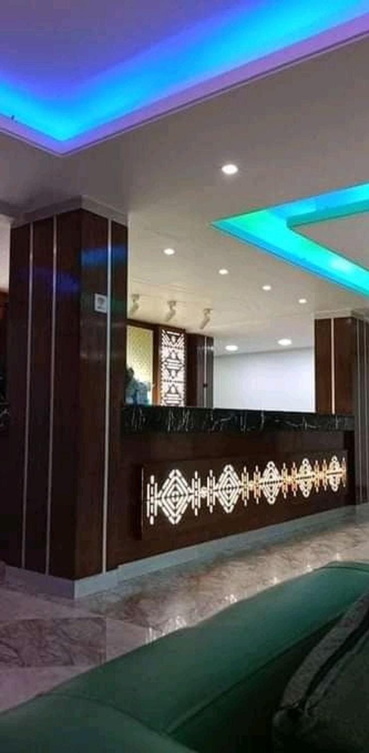Lobby or reception, Lobby or reception