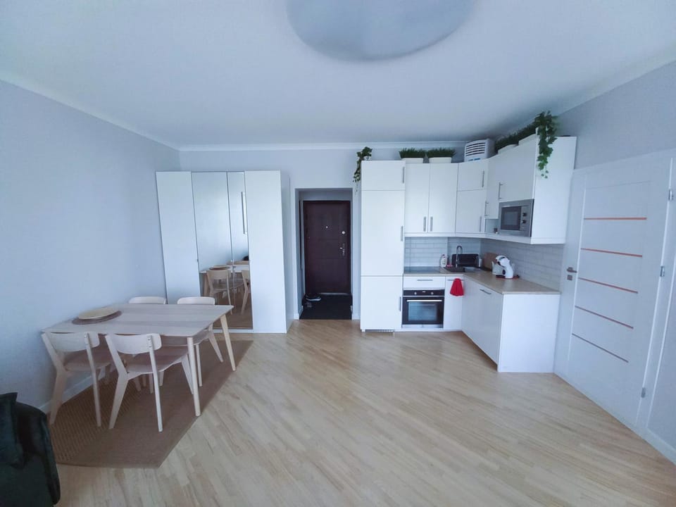 Facade/entrance, Kitchen or kitchenette, minibar, pet friendly, wardrobe, kitchen, air conditioner