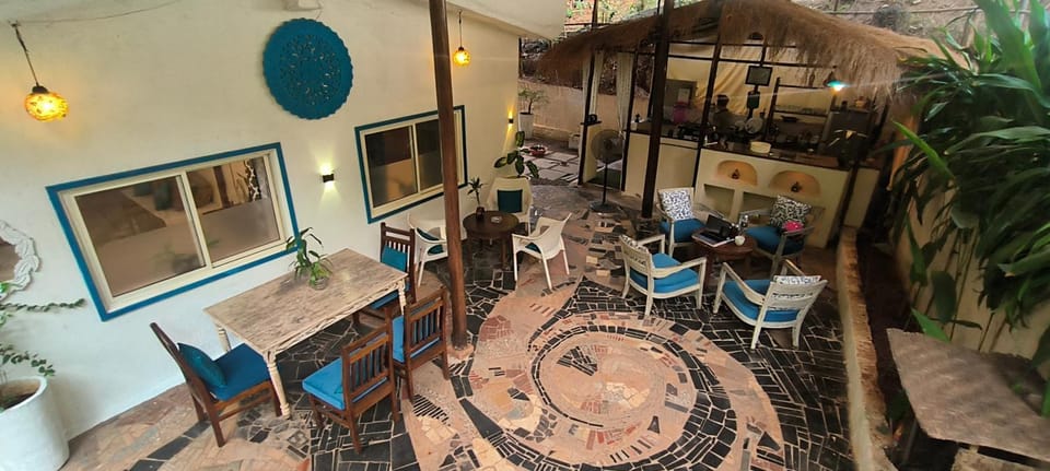 Patio, Seating area