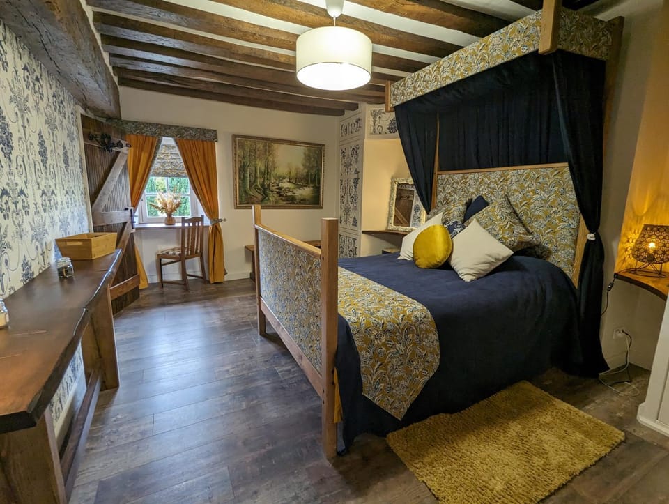 Bed, Bedroom, wardrobe
