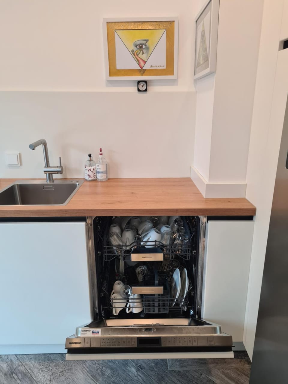 Kitchen or kitchenette