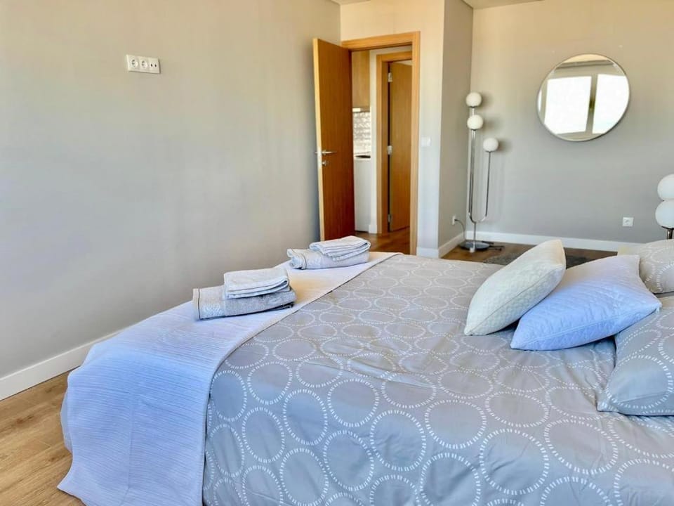 T2 com uma vista deslumbrante sobre o Atlântico! Apartment in Costa da Caparica
