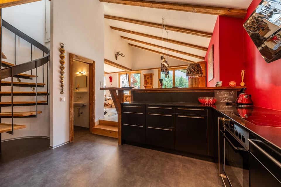 Kitchen or kitchenette, kitchen, kitchen