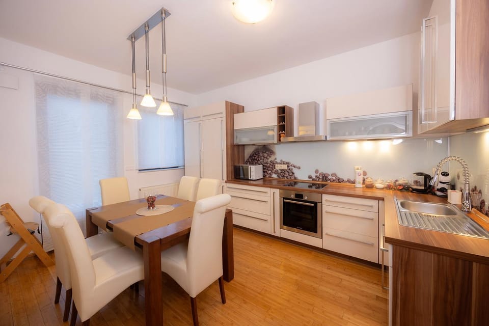 Kitchen or kitchenette, Dining area, stove, kitchen, kitchen