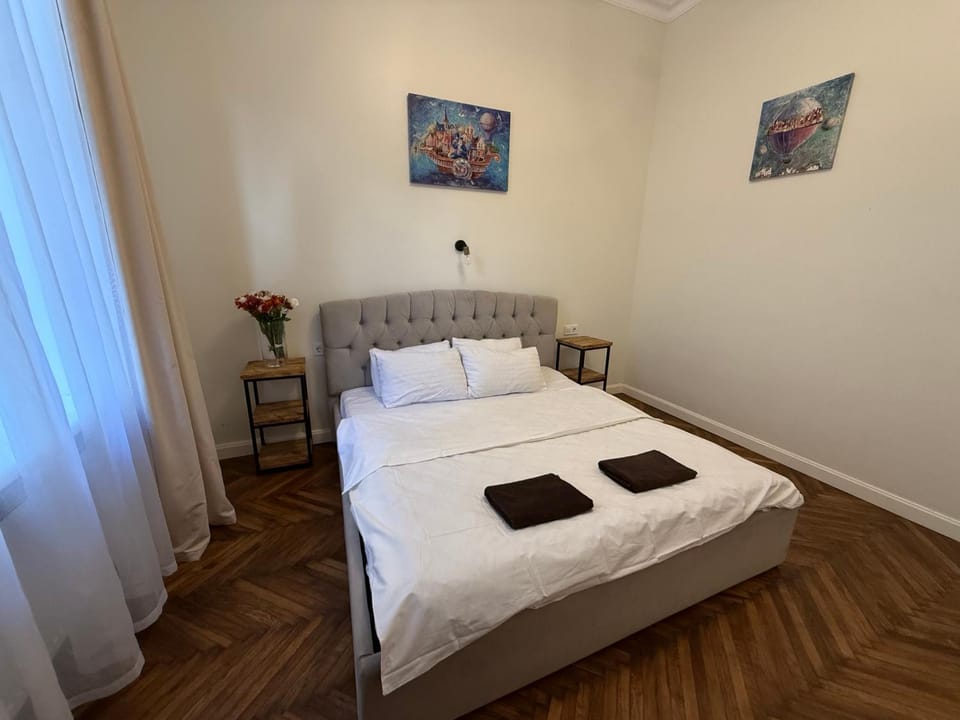 RABBIT HOUSE IN THE CENTER Apartment in Lviv