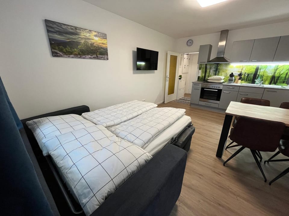 Bed, Living room
