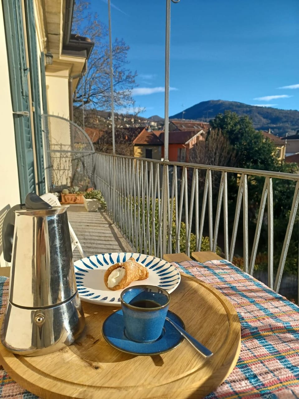 Feluca Apartment in Canton of Ticino