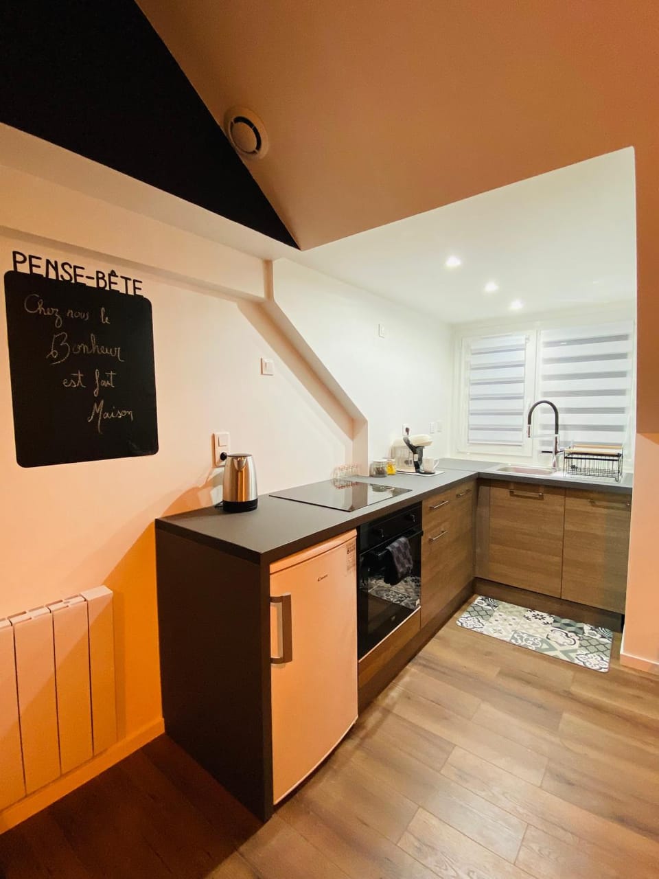 Charmant T2 atypique Industriel Apartment in Dunkirk