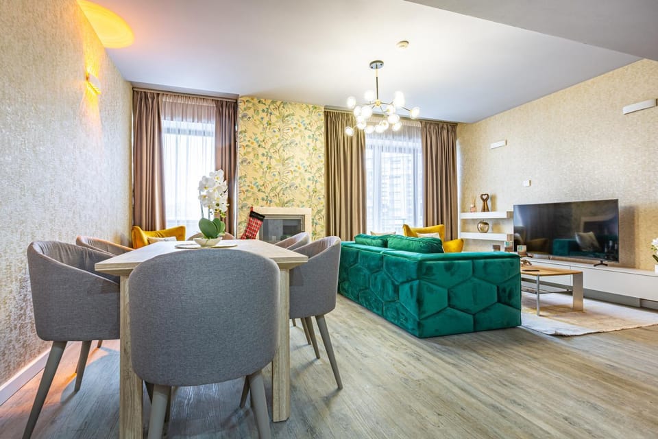 Kron luxury 2 Bedroom Apartment in Silver Mountain Apartment in Brasov