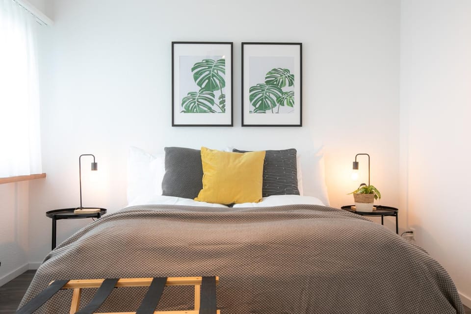 Bed, Bedroom