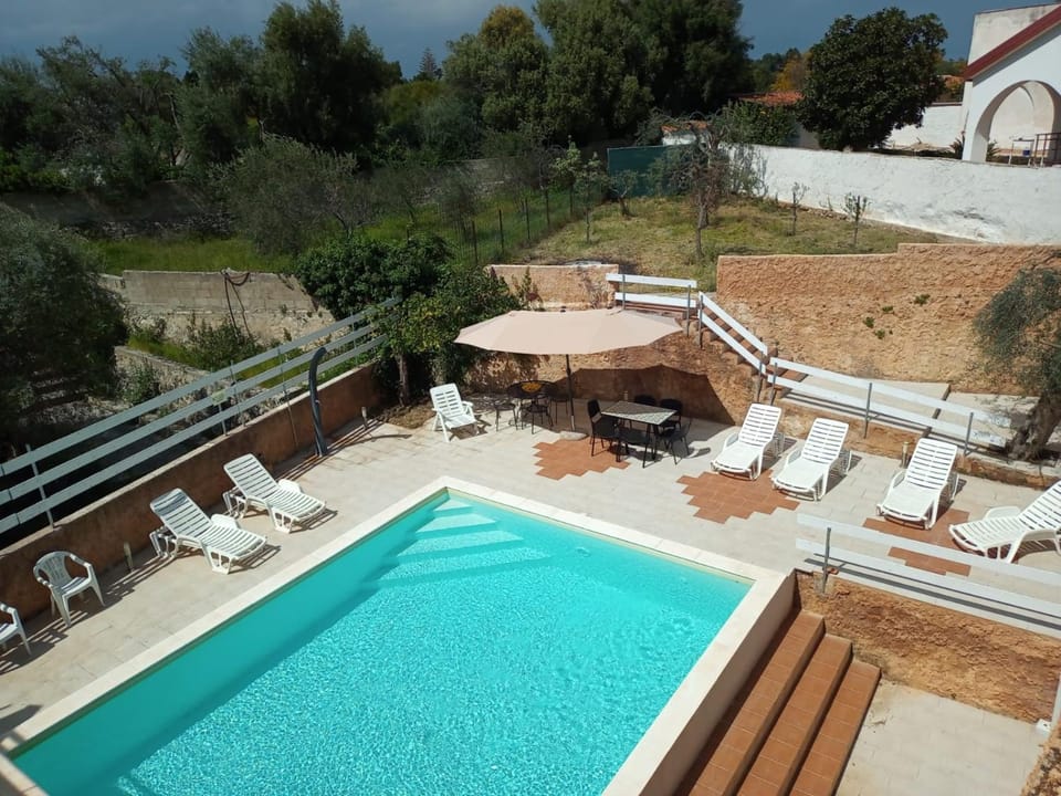 Terre di mare near the sandy beach with pool, parking & wifi House in Fontane Bianche