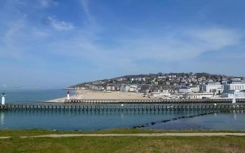 Neighbourhood, Natural landscape, Sea view, Sea view