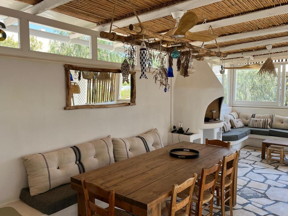L Apothiki Villa in Decentralized Administration of the Aegean