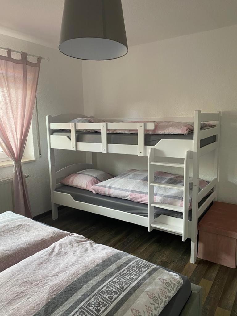 bunk bed