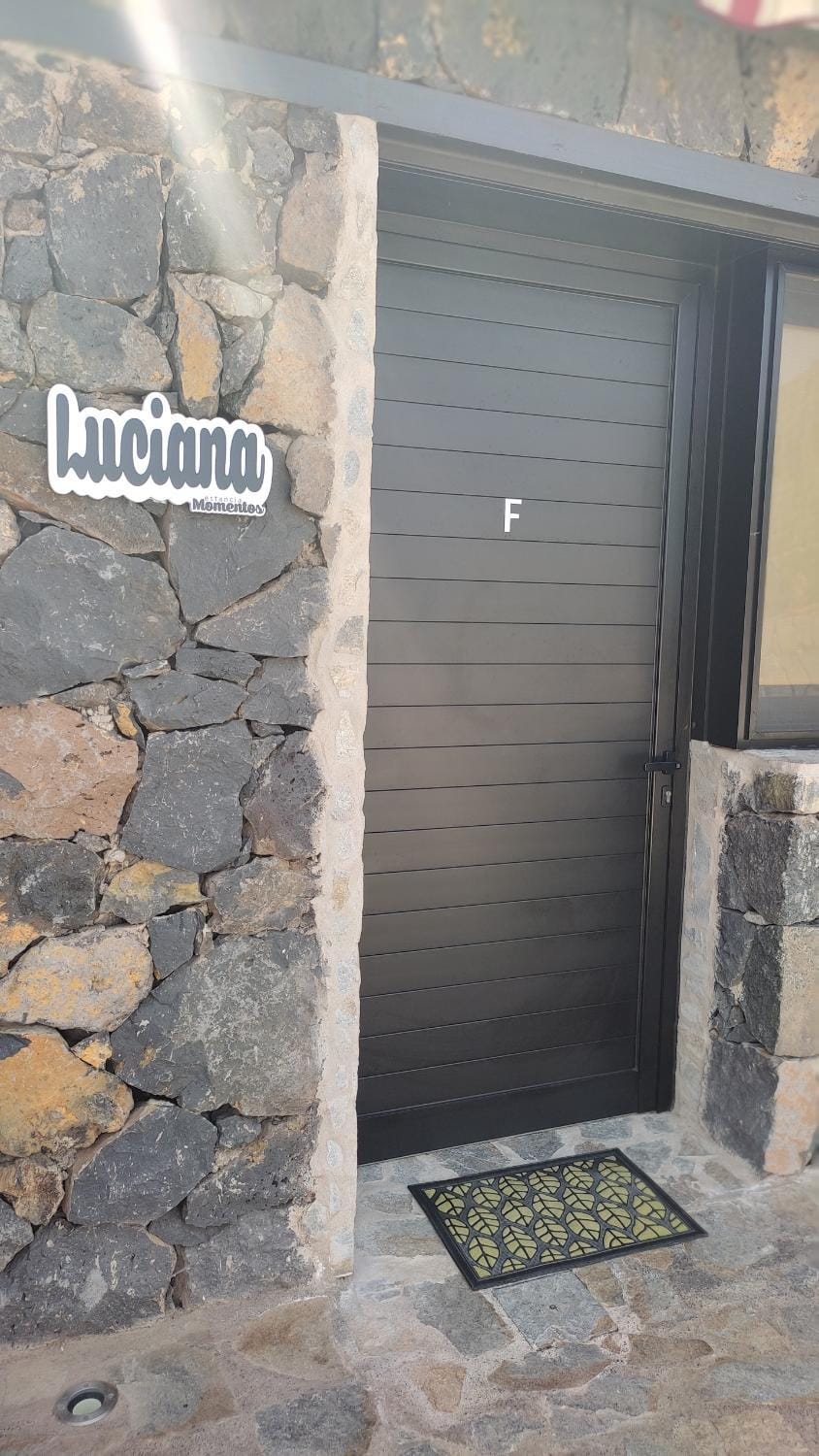 Property building, Facade/entrance, Off site