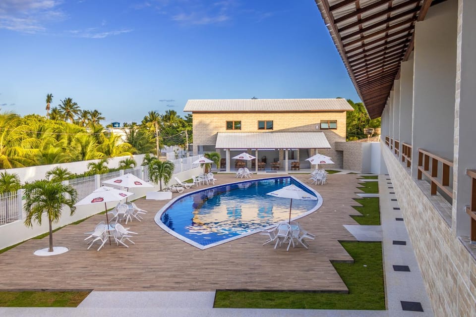 Property building, Day, Pool view, Swimming pool