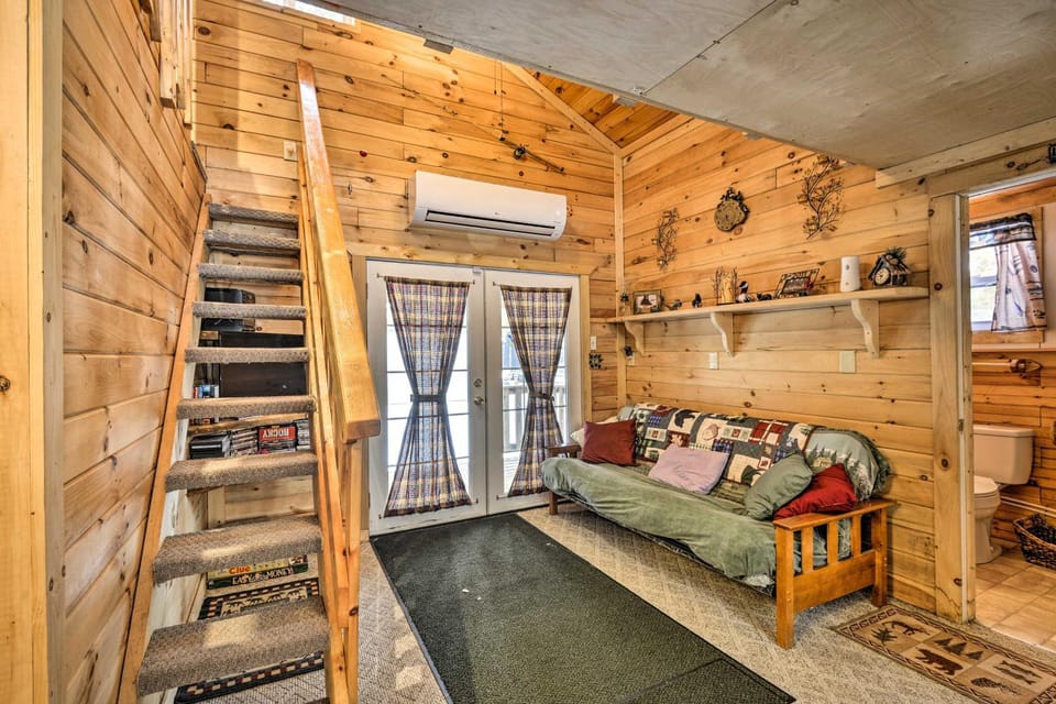 Pet-Friendly Brantingham Cabin by ATV Trails Cabin in Adirondack Mountains