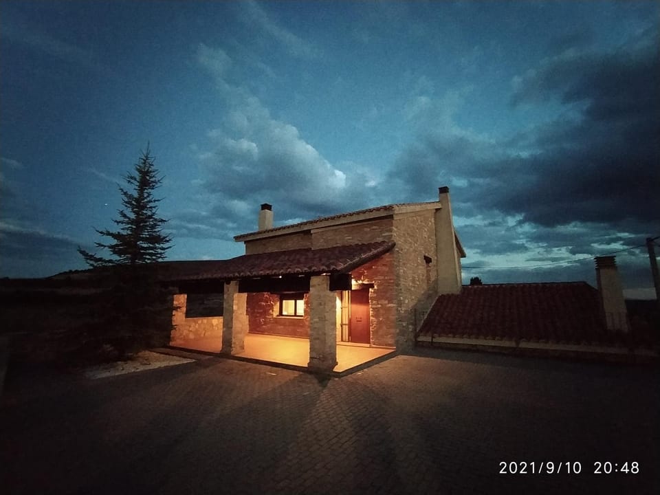 Puerta del Maestrazgo Country House in Aragon