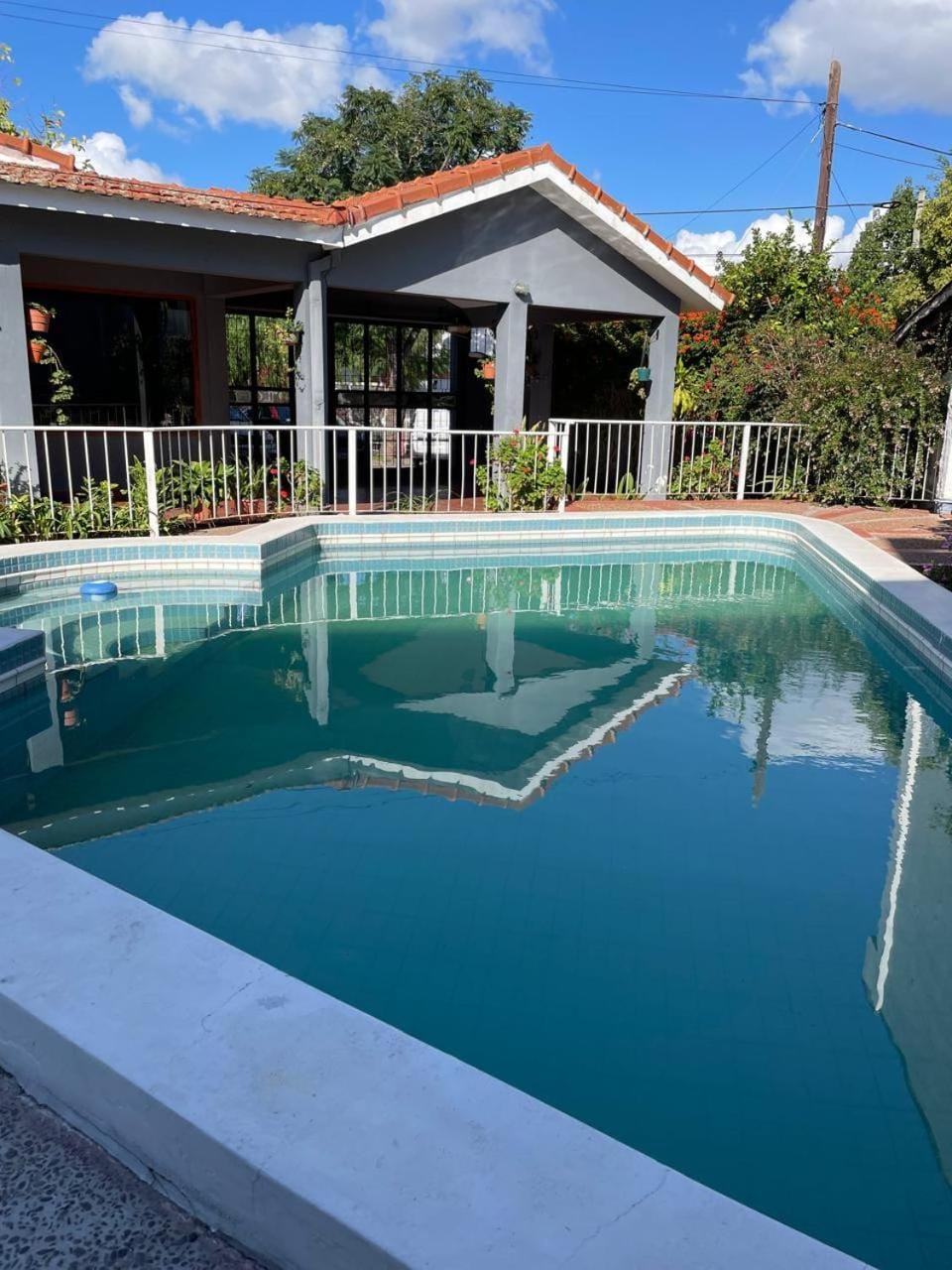 Swimming pool