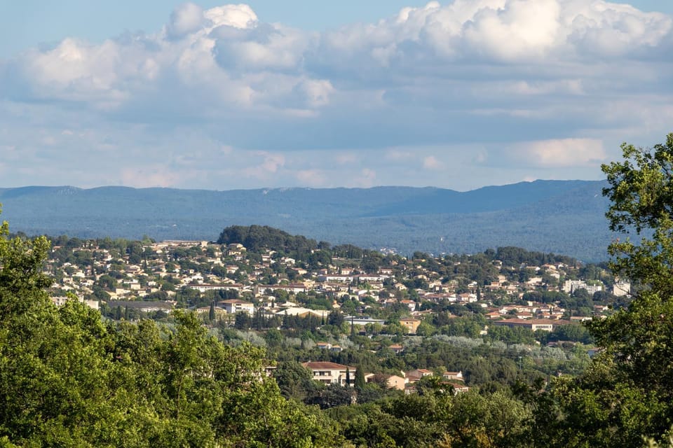 Terre Luberon Bed and Breakfast in Pertuis