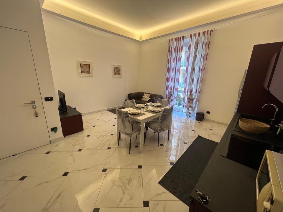 APPARTAMENTO DANTE ALASSIO Apartment in Liguria