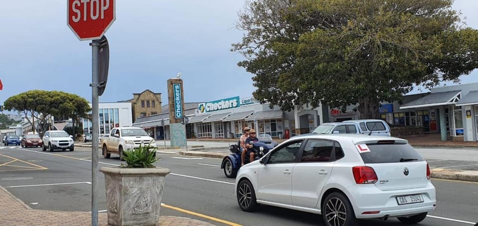 Nearby landmark, Neighbourhood, City view