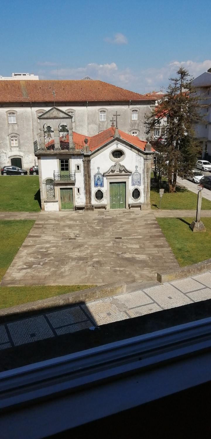 Garden view, Street view