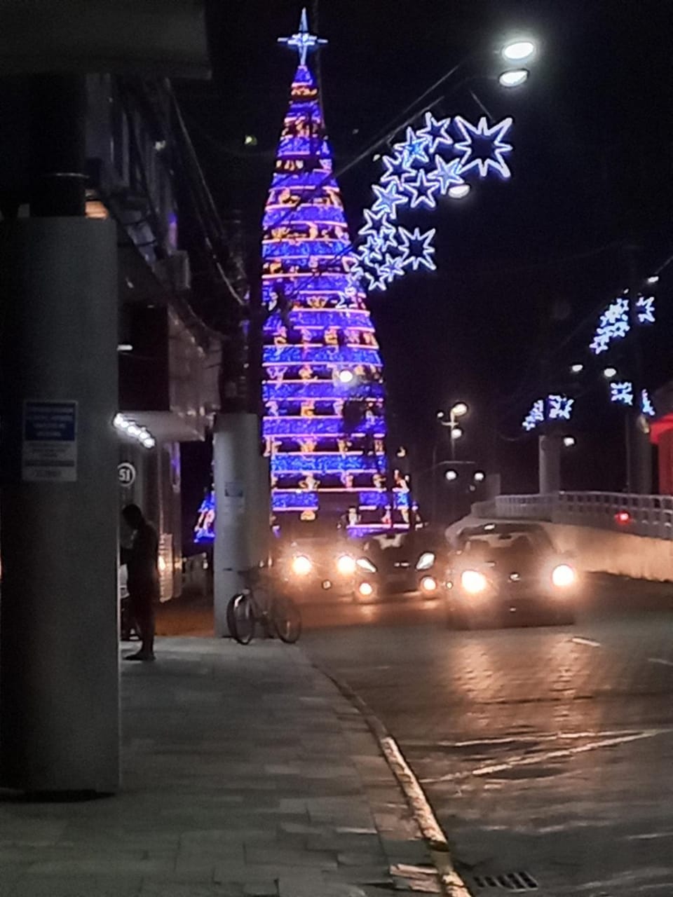 Nearby landmark, Street view