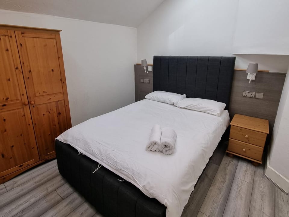Entire Flat with Three Bedrooms N 2 Apartment in Great Yarmouth