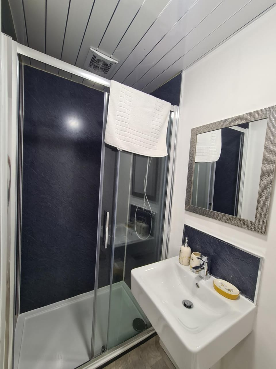 Property Malak Homes - West Street Apartment in Leicester