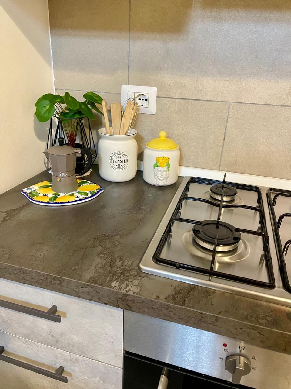le tre sorelle apartments Apartment in Lombardy