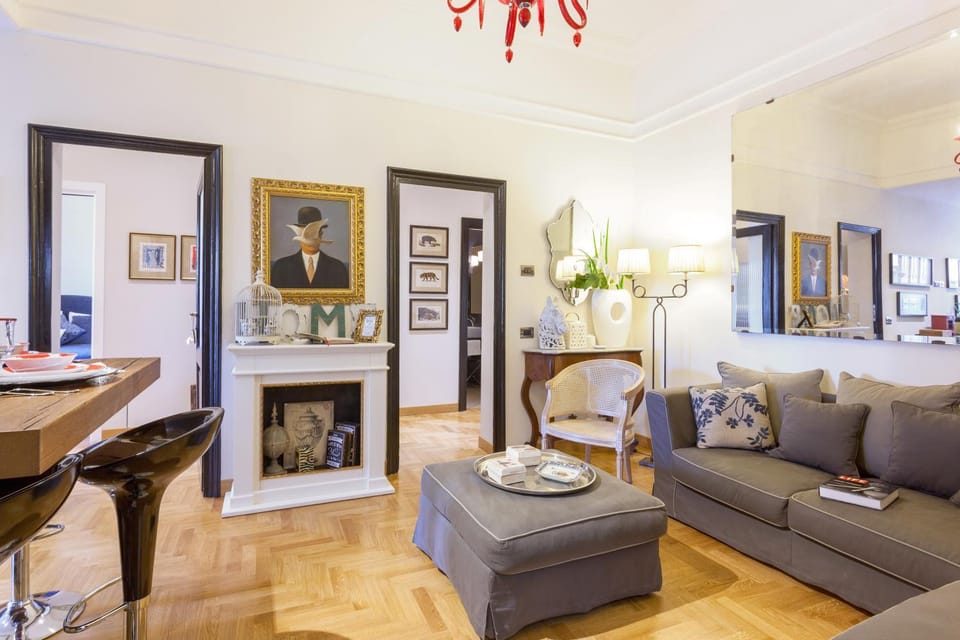 Living room, Decorative detail