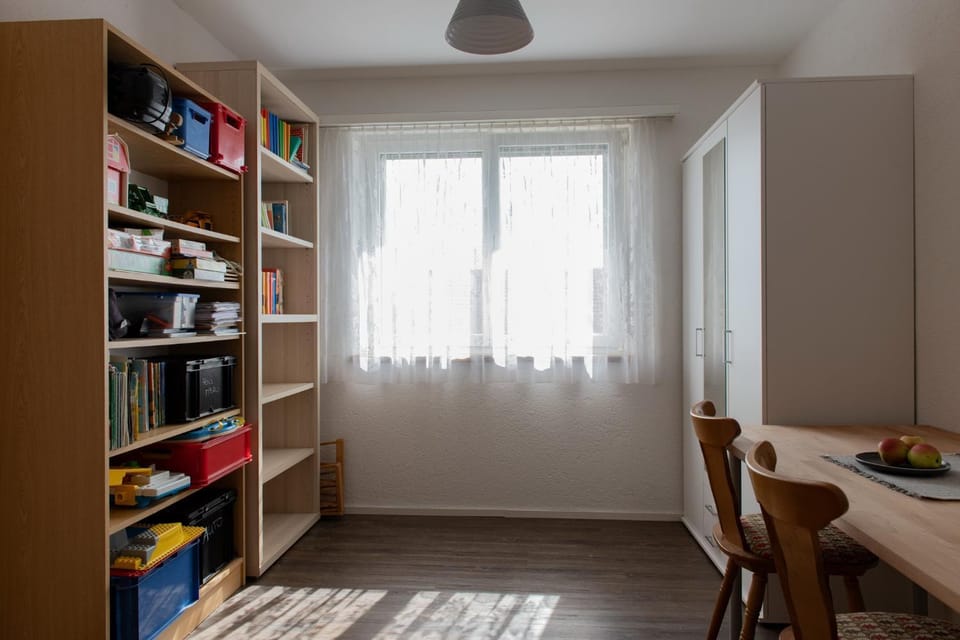 BnB Bergsicht Bed and Breakfast in Canton of Zurich