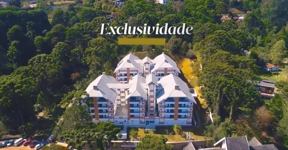 UM OÁSIS EM CAMPOS - Ap Novo e Sofisticado - Próx a Capivari com 3 Quartos, Varanda Gourmet, Lareira & Calefação - Exclusividade Apartment in Campos do Jordão
