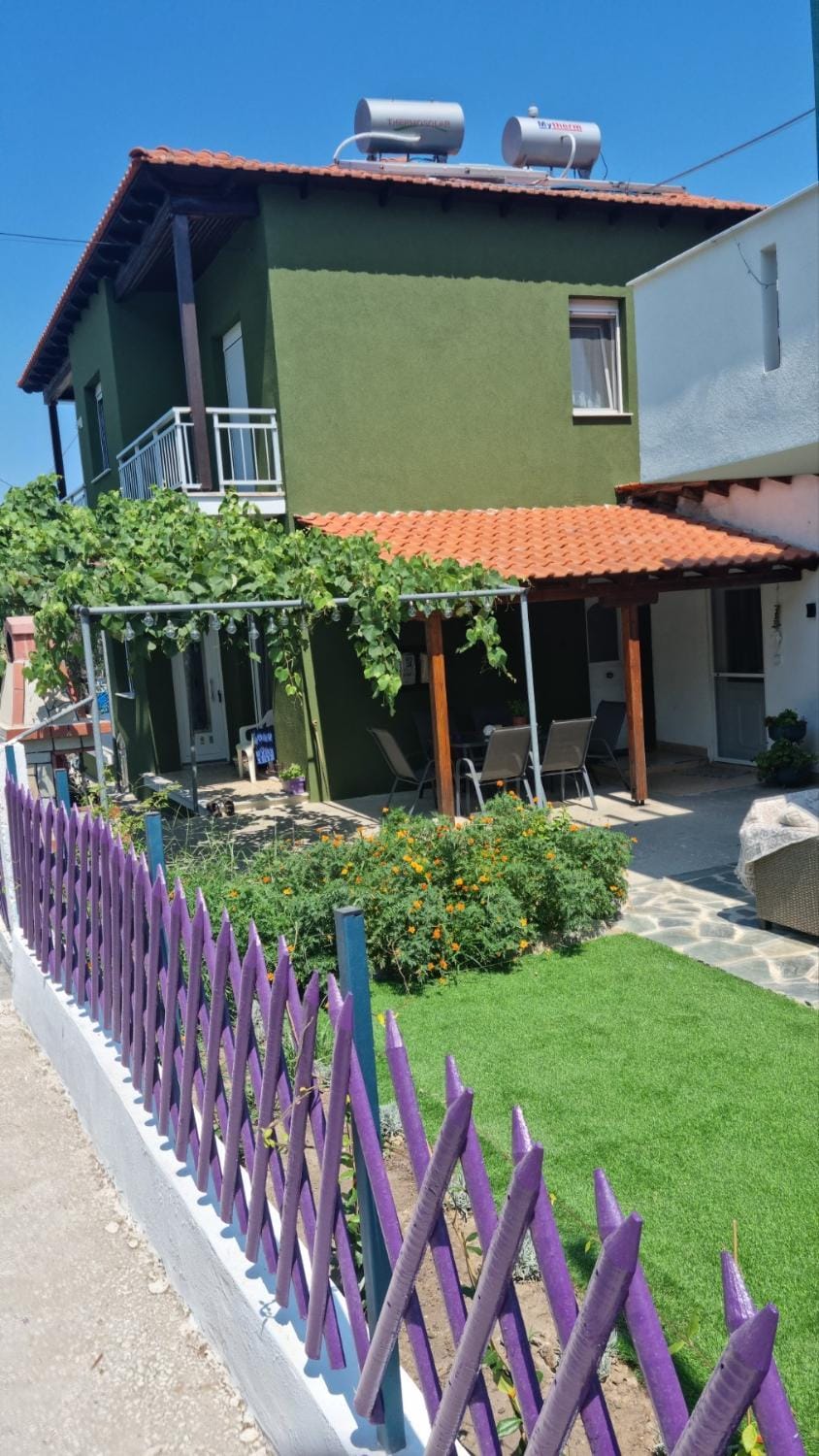 Property building, Garden, Garden, Garden view, Garden view, Inner courtyard view