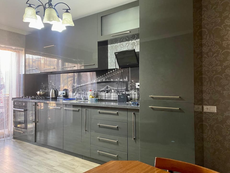 Kitchen or kitchenette, stove