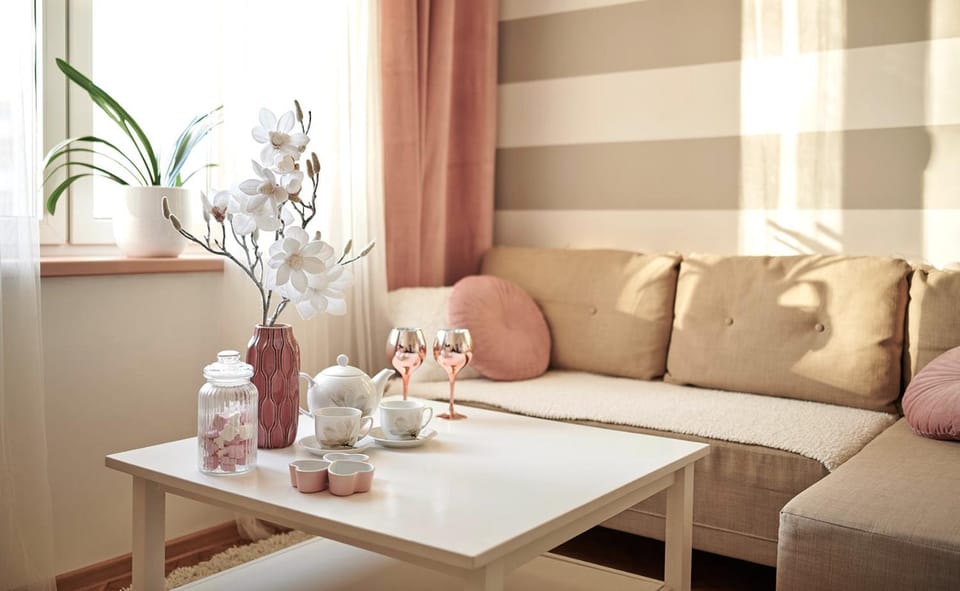 Living room, Breakfast