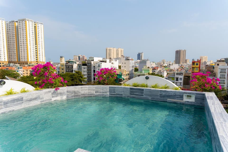 Day, Swimming pool, Swimming pool