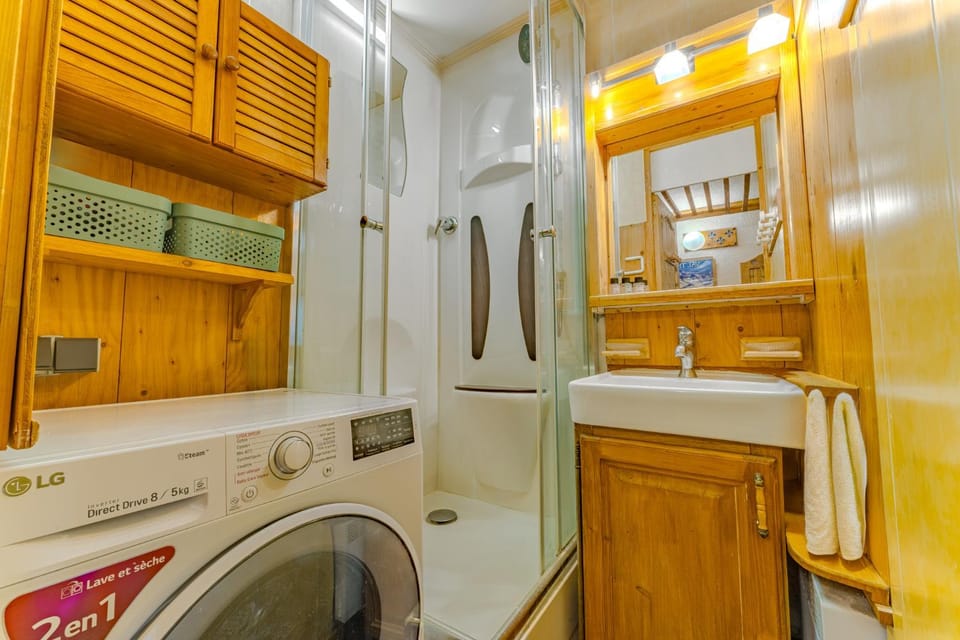 Enjoy Charming Machu Apartment in Les Allues