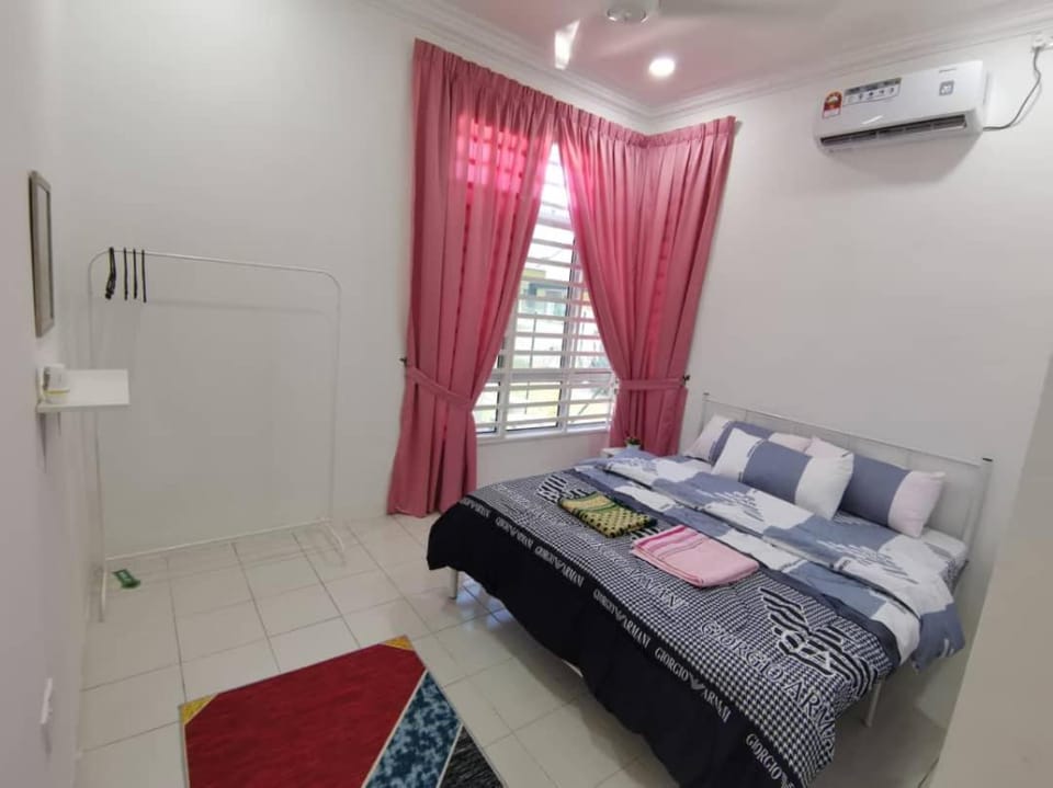 Nawra Homestay Besut - Free Wifi House in Terengganu, Malaysia